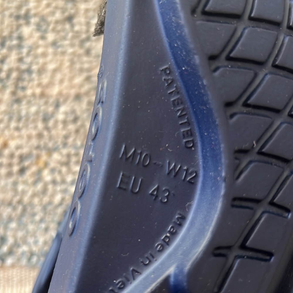 OOFOS Navy Recovery Flip Flops thong sandals Women’s 12 Men’s 10 NEW - Picture 6 of 8
